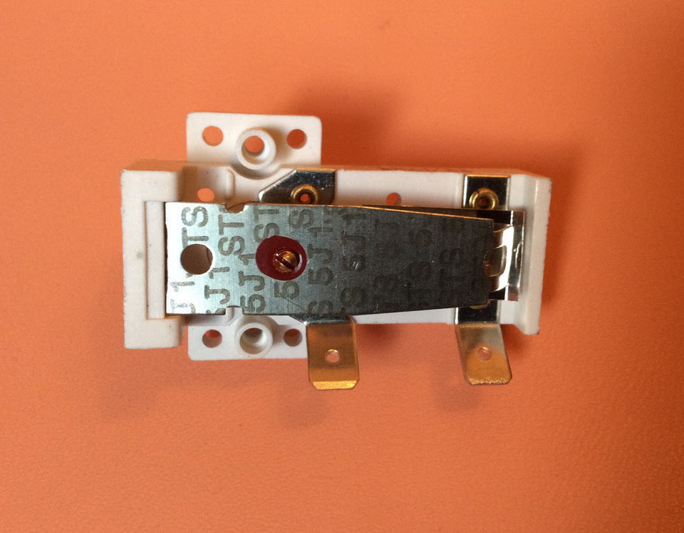 Thermostat KST-401 oil heaters 16A / Tmax = 80 ° C (70 ° C, 90 ° C) / 250V / T90 / H = 14mm rod