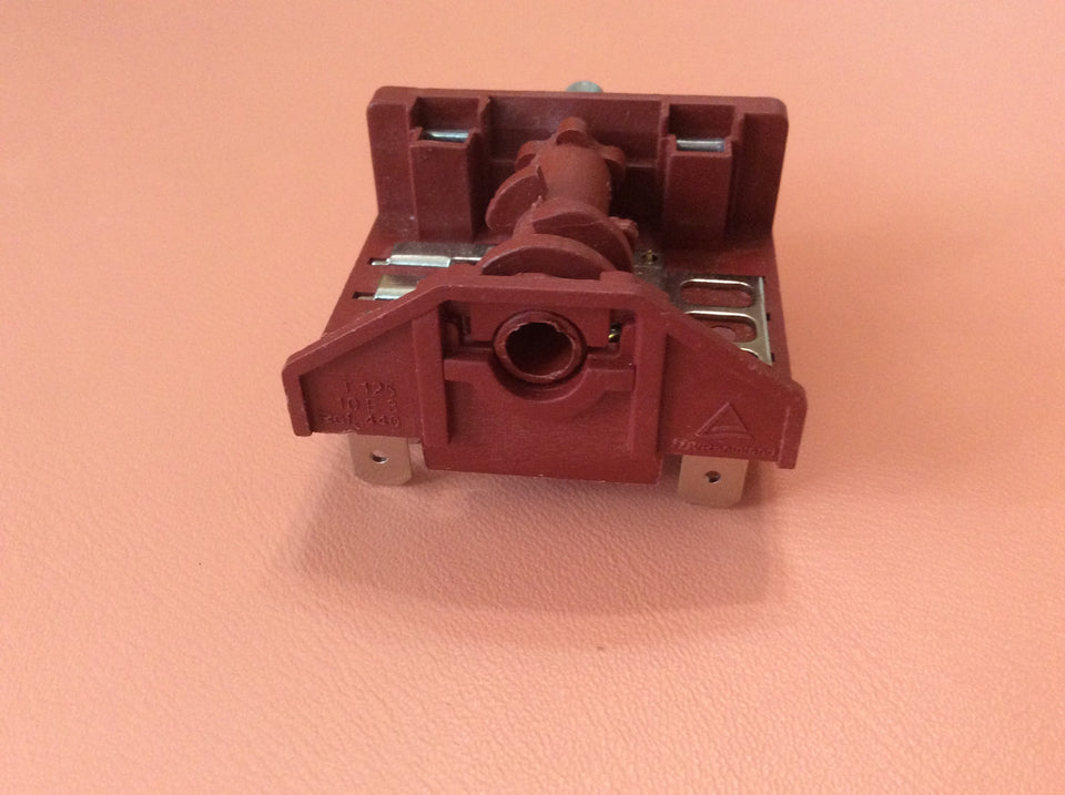 Power switch five-Tibon 440 / 16A / 250V / T125 (contacts 4 + 2) Turkey