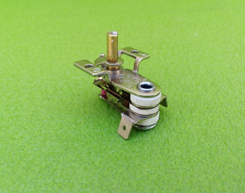 digital universal thermostat dalas 40a / -55 ° c ... + 125 ° c / on a din-rail (with lift contacts)